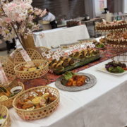 龍谷大学へ龍谷大学校友会 新入会員歓迎祝賀会用パーティー料理をお届け