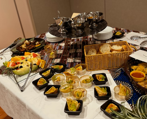 立命館大学歴史都市防災研究所へ研修会のウェルカムパーティー用パーティー料理のお届け