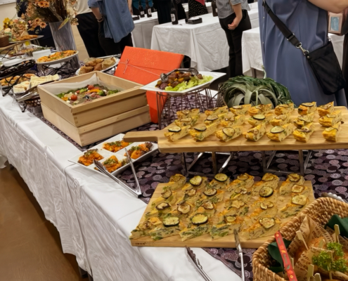 京都大学医学部へ京都大学舞踏研究会OBOG会用パーティー料理のお届け