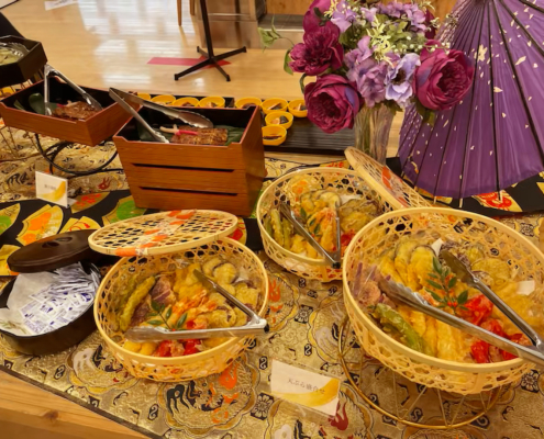 龍谷大学へ保護者会懇親会用パーティー料理のお届け