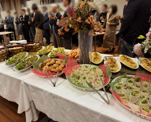 京都大学宇治キャンパスへ国際シンポジウム後の懇親会用パーティー料理をお届け