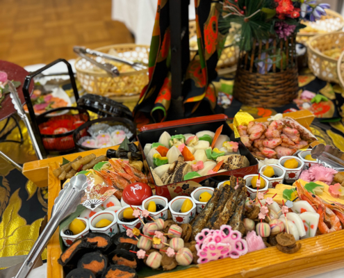 龍谷大学へ新年互例会用パーティー料理をお届け