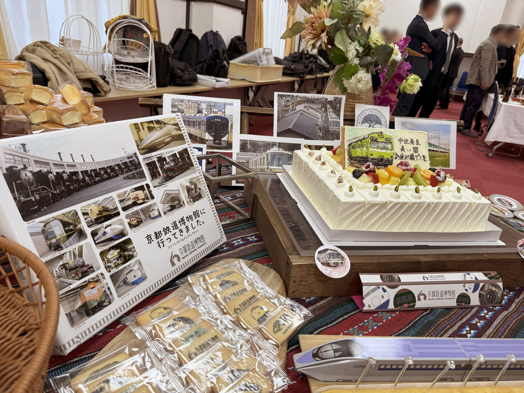 京都大学へ先生の最終講義後の懇親会用パーティー料理をお届け 京都大学へ先生の最終講義後の懇親会用パーティー料理をお届け