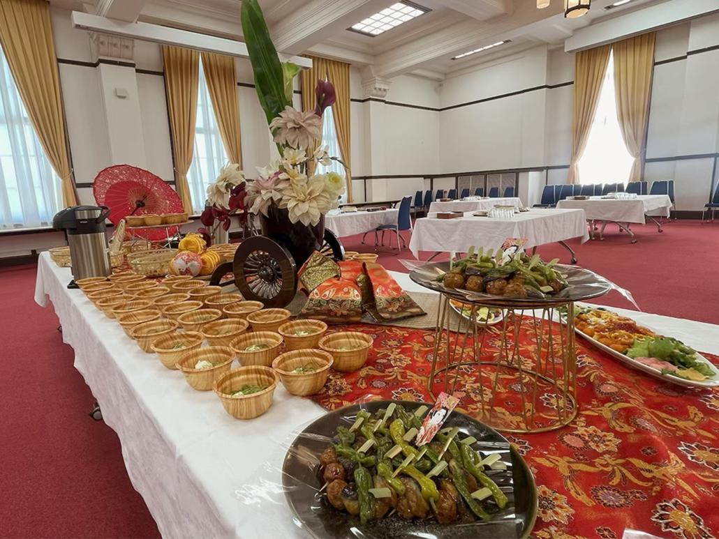 京都大学へ先生の最終講義後の懇親会用パーティー料理をお届け 京都大学へ先生の最終講義後の懇親会用パーティー料理をお届け