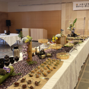 公益財団法人 大学コンソーシアム京都ご担当者様からのご依頼でキャンパスプラザ京都へ昼食懇親会用パーティー料理をお届け