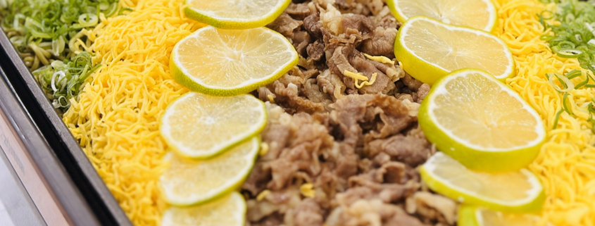 龍谷大学深草キャンパスへ校友会全国支部長会懇親会用パーティー料理をお届け