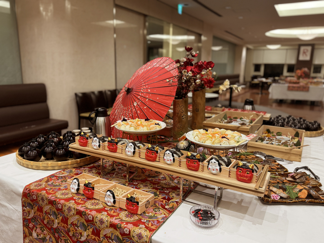 立命館大学へ海外の学生との交流会用パーティー料理をお届け 立命館大学へ海外の学生との交流会用パーティー料理をお届け