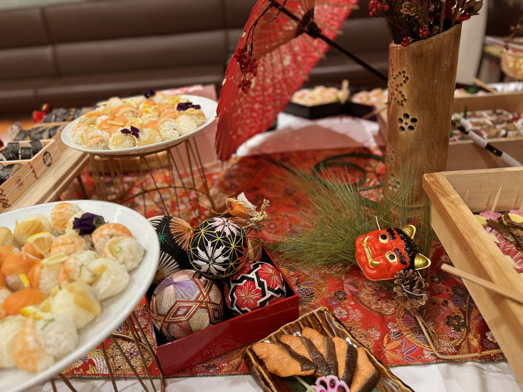 立命館大学へ海外の学生との交流会用パーティー料理をお届け 立命館大学へ海外の学生との交流会用パーティー料理をお届け