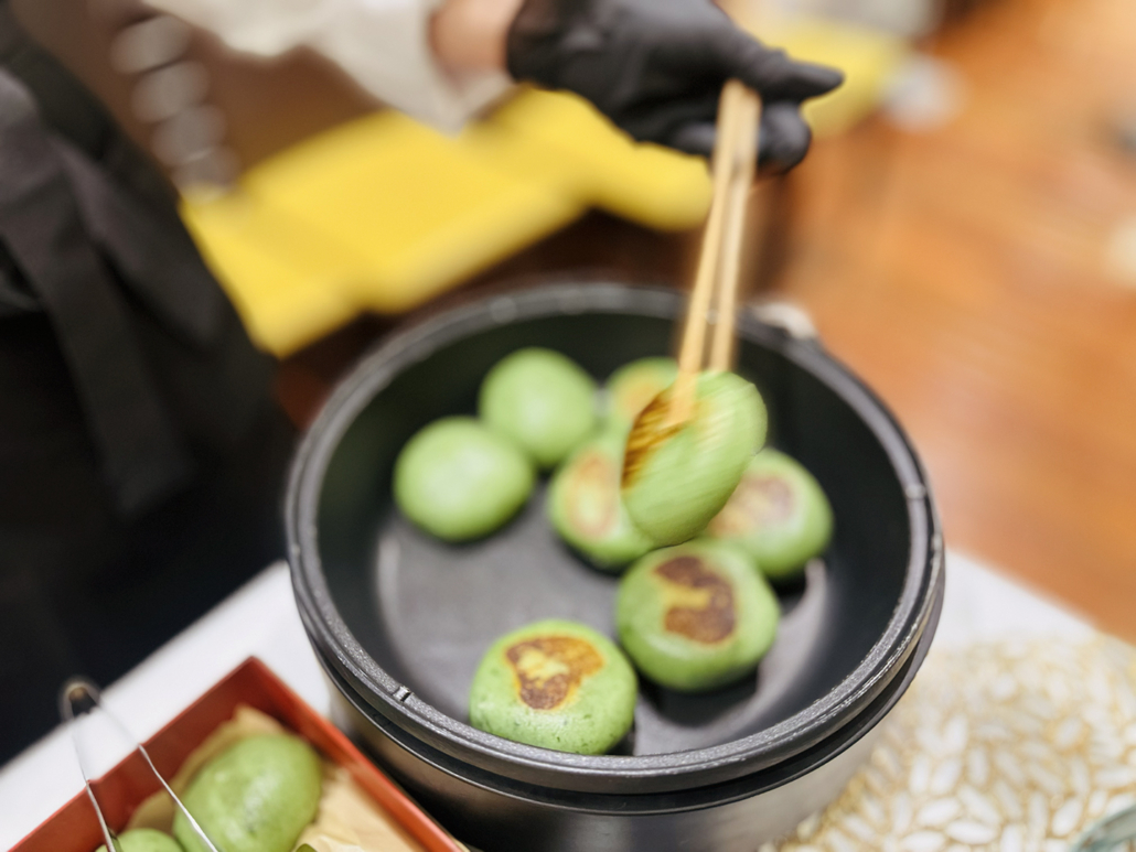 立命館大学へ海外の学生との交流会用パーティー料理をお届け 立命館大学へ海外の学生との交流会用パーティー料理をお届け