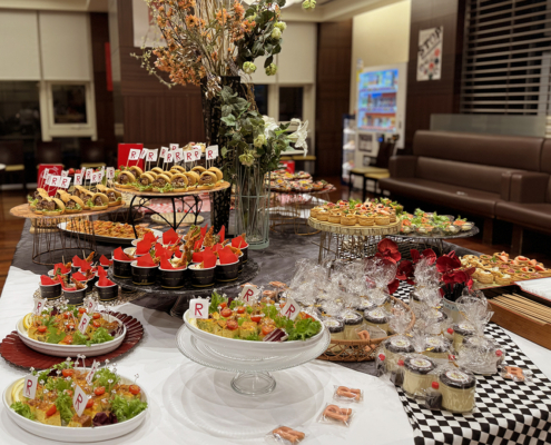 立命館大学へ カンファレンス懇親会用パーティー料理をお届け