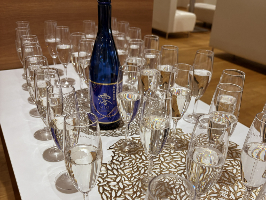 全国信用金庫共同研究会の懇親会用パーティー料理をお届け 全国信用金庫共同研究会の懇親会用パーティー料理をお届け